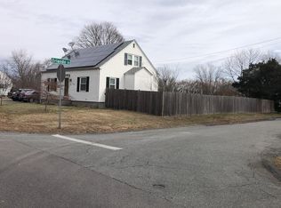 43 Swansom Rd, Swansea, MA 02777