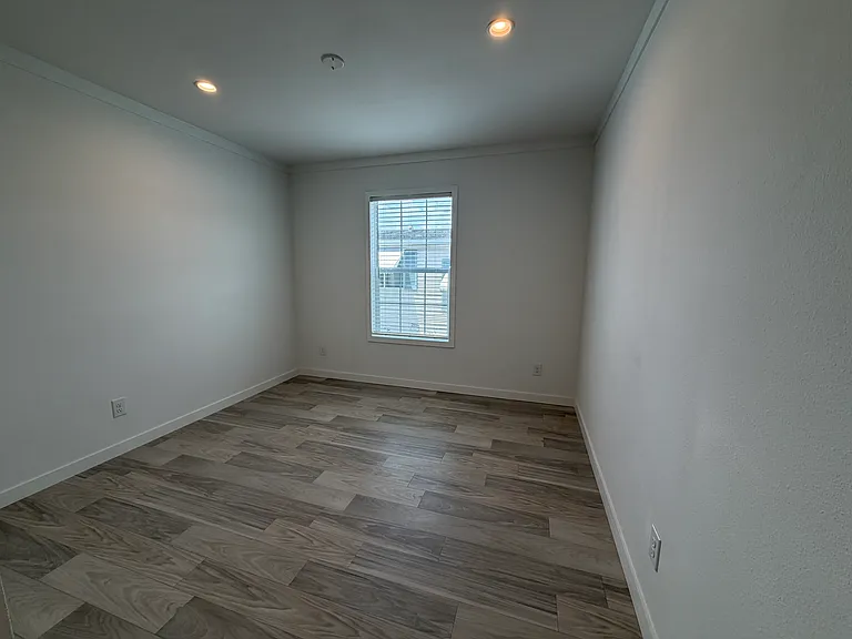 500 Carriage Cove Way — Photo 37