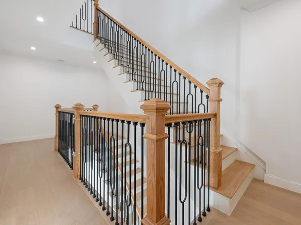 4 Angelas Place image 42 of 63