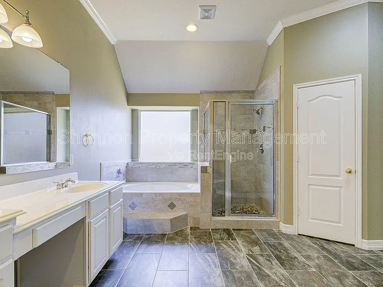 14407 Jessica Falls Cir — Photo 10