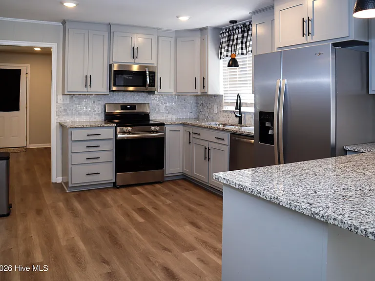 8359 Inscoe Rd — Photo 17