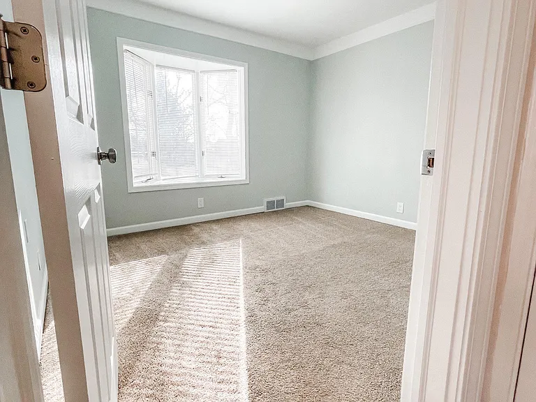 426 Hillcrest Ave — Photo 10