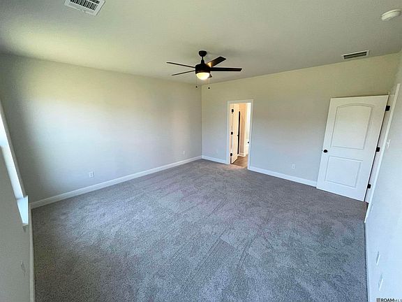 5th image of 18732 Corlis Green Dr