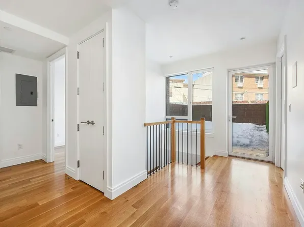 1329 Myrtle Ave, Brooklyn, NY