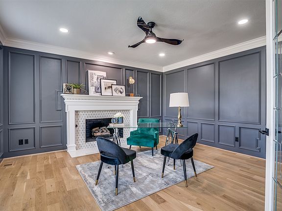 5th image of 200 Krohn Ct