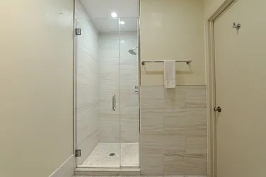 Rented by Eisenberg Exclusives