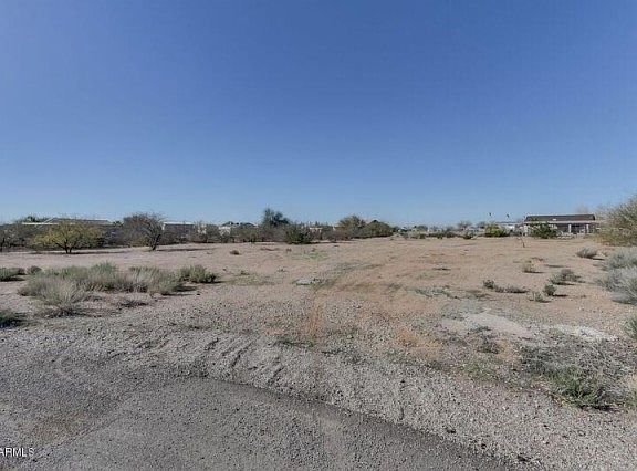 2nd image of 3918 E Santa Clara Dr