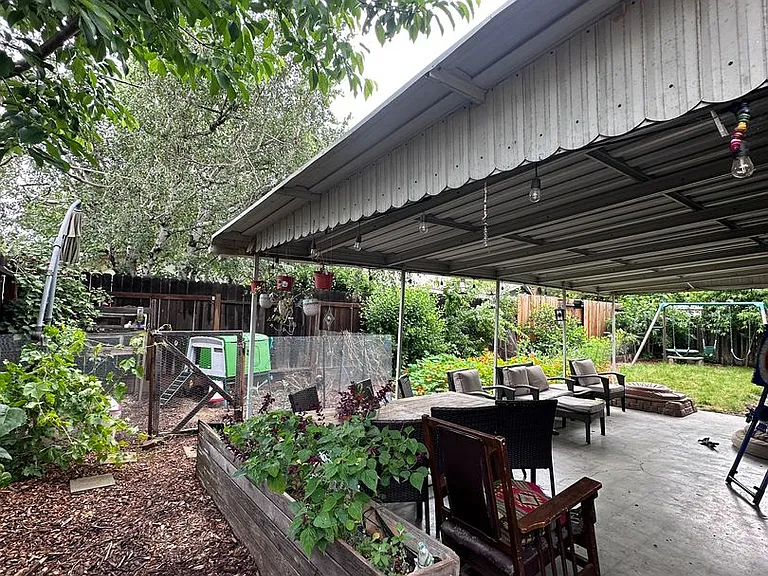 1506 Manzanita Ln — Photo 28