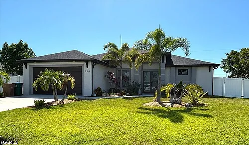 224 NW 2nd Pl Photo 1