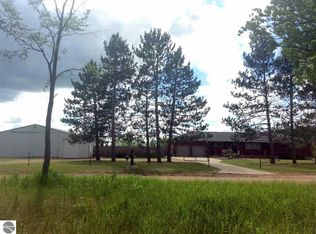 3785 Rice Rd NW, Rapid City, MI 49676