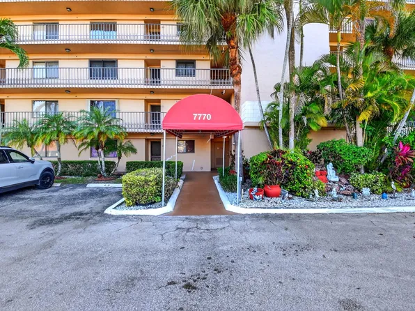 7770 Tahiti Lane #105, Lake Worth, FL 33467