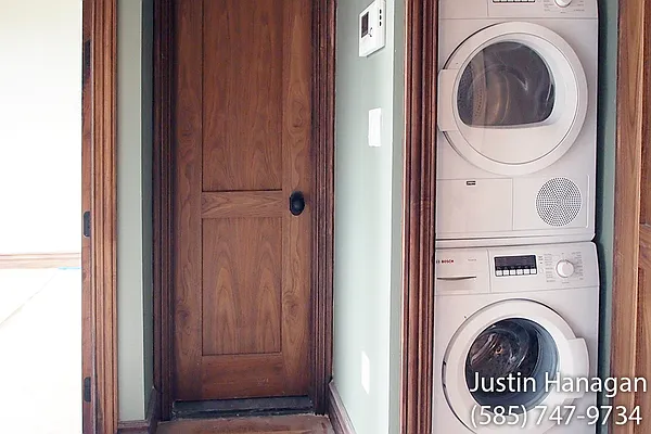 Rented by EXR | media 12