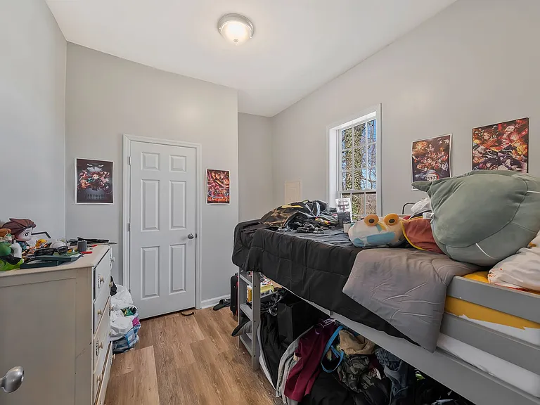 1214 School St — Photo 7