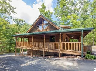 2738 Murray Ridge Rd, Sevierville, TN 37876