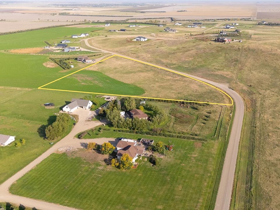 1st image of Falcon Ridge Rd