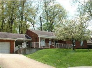 2451 Lytle Rd, Bethel Park, PA 15102