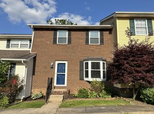 17 Carriage Way, Hurricane, WV 25526