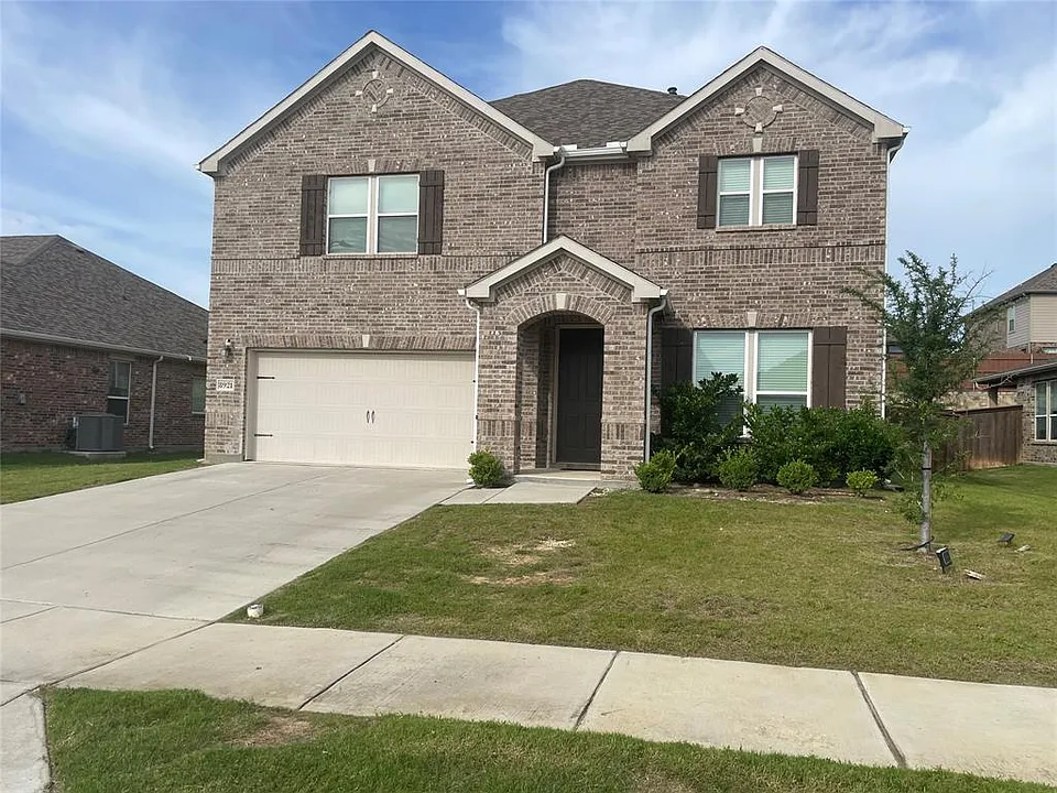 8921 Bison Creek Dr