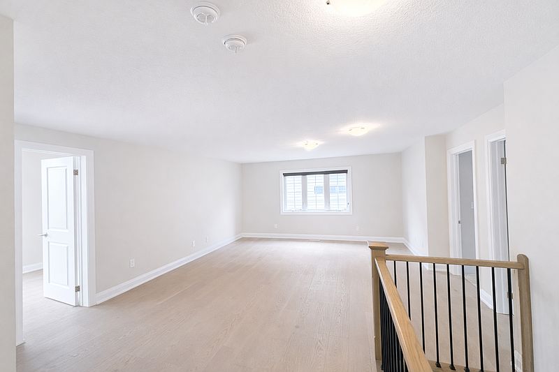 Kitchener House for rent - 4 Bedrooms — photo 11