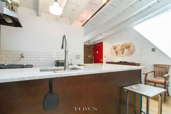 Rented by Town Residential | media 7