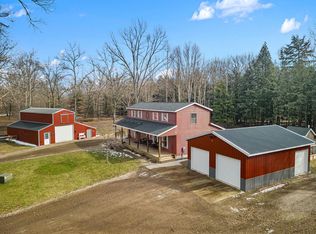6914 S 128th Ave, Rothbury, MI 49452