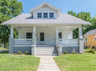 737 W Pershing St, Springfield, MO 65806