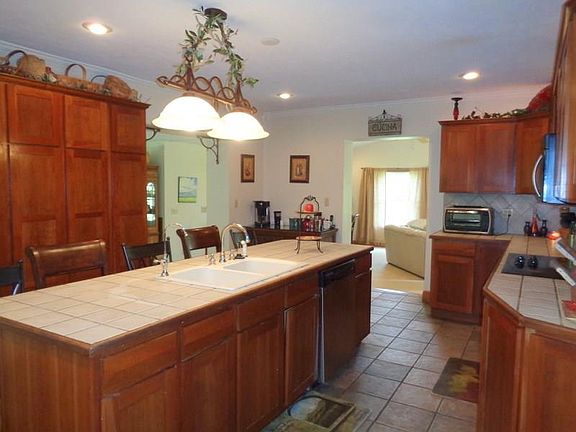 4th image of 2755 N Neshannock Rd