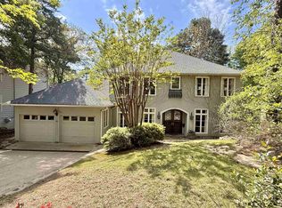 3 Normandy Ln, Little Rock, AR 72207