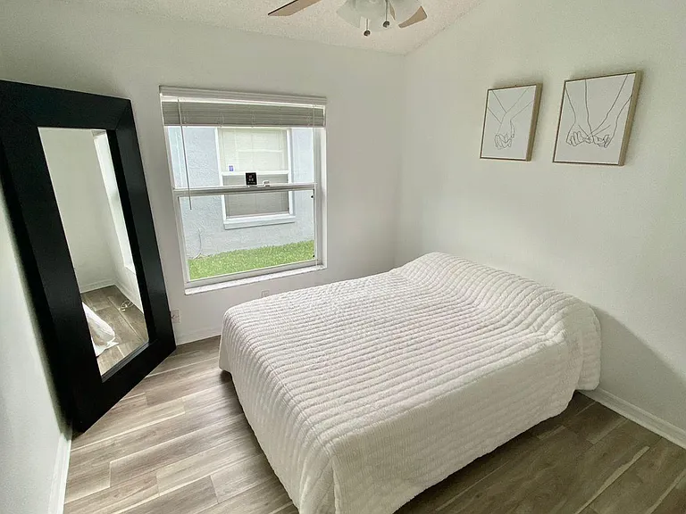 2840 Runyon Cir — Photo 17
