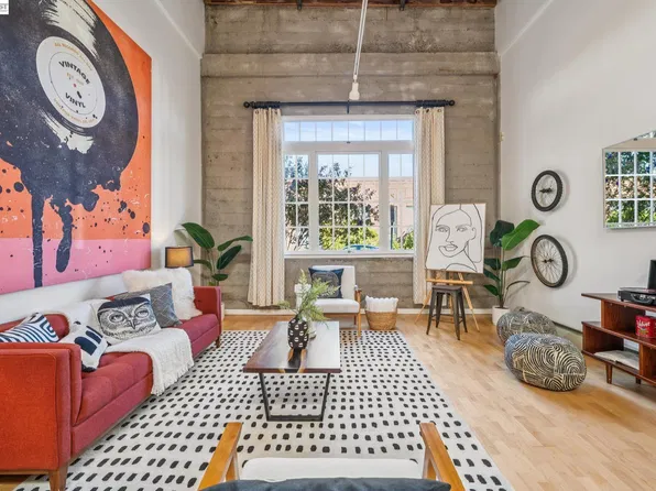 4300 Horton St Unit 8, Emeryville, CA 94608