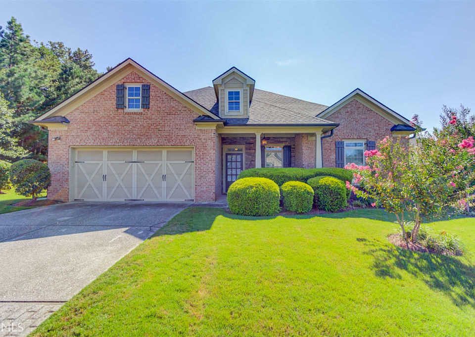1st image of 802 Golden Isles Dr