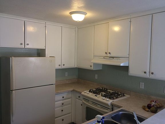 KITCHEN FROM DINING ROOM