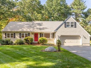 39 Locke Rd, Chelmsford, MA 01824