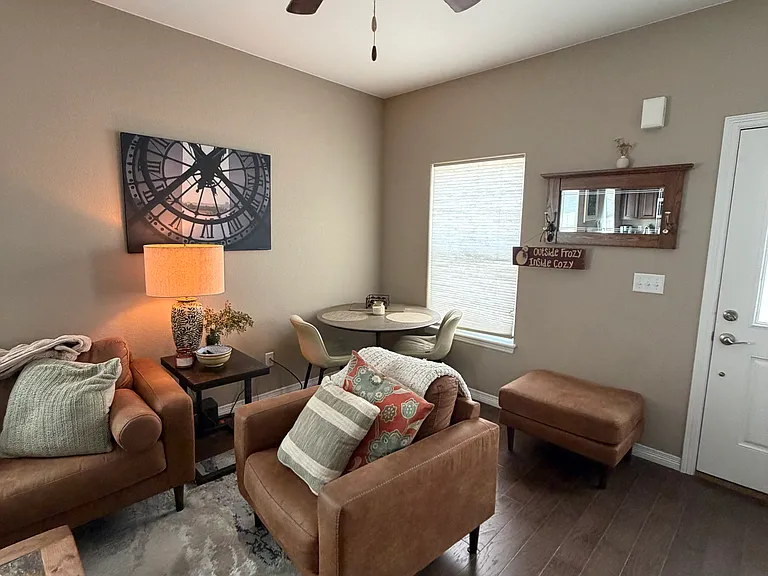 2445 Ridge Top Dr #7 — Photo 8