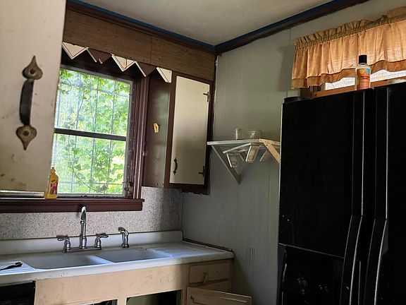 4th image of 921 Quinlan Dr