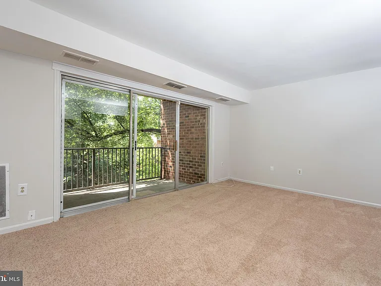 874 College Pkwy #202 — Photo 28