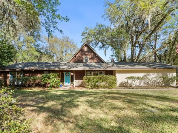 8118 SW 1st Pl, Gainesville, FL 32607