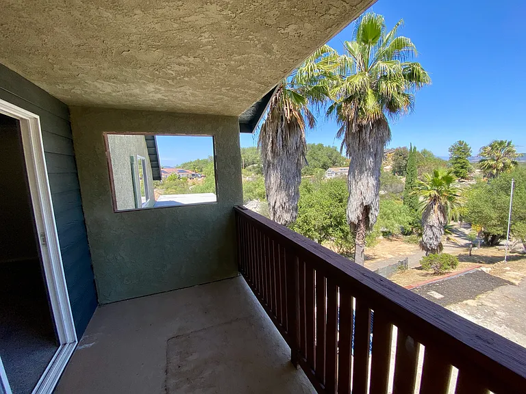 2761 Joan Ln — Photo 70