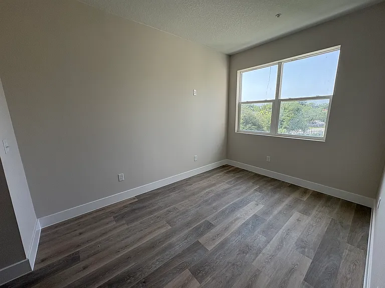 4424 S Texas Ave #305 — Photo 9