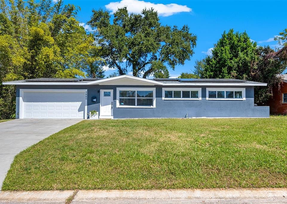 1st image of 3840 KINGFISH DRIVE SE