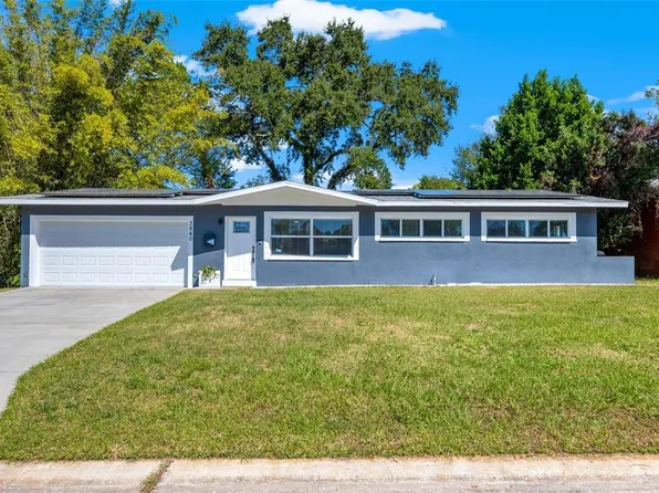 3840 Kingfish Dr SE, Saint Petersburg, FL 33705