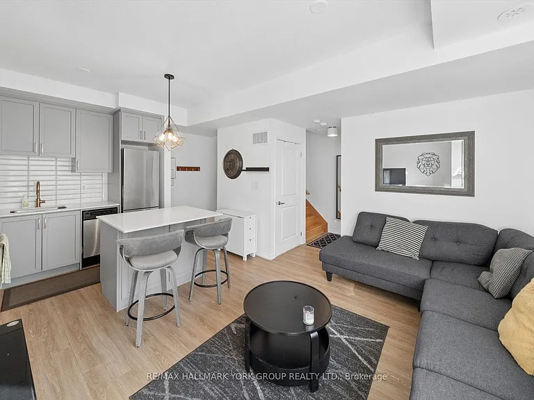 24 Fieldway Rd #16 — Photo 7