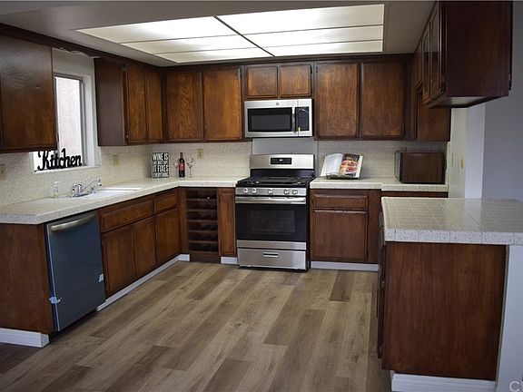 3rd image of 13626 Cerise Ave #7