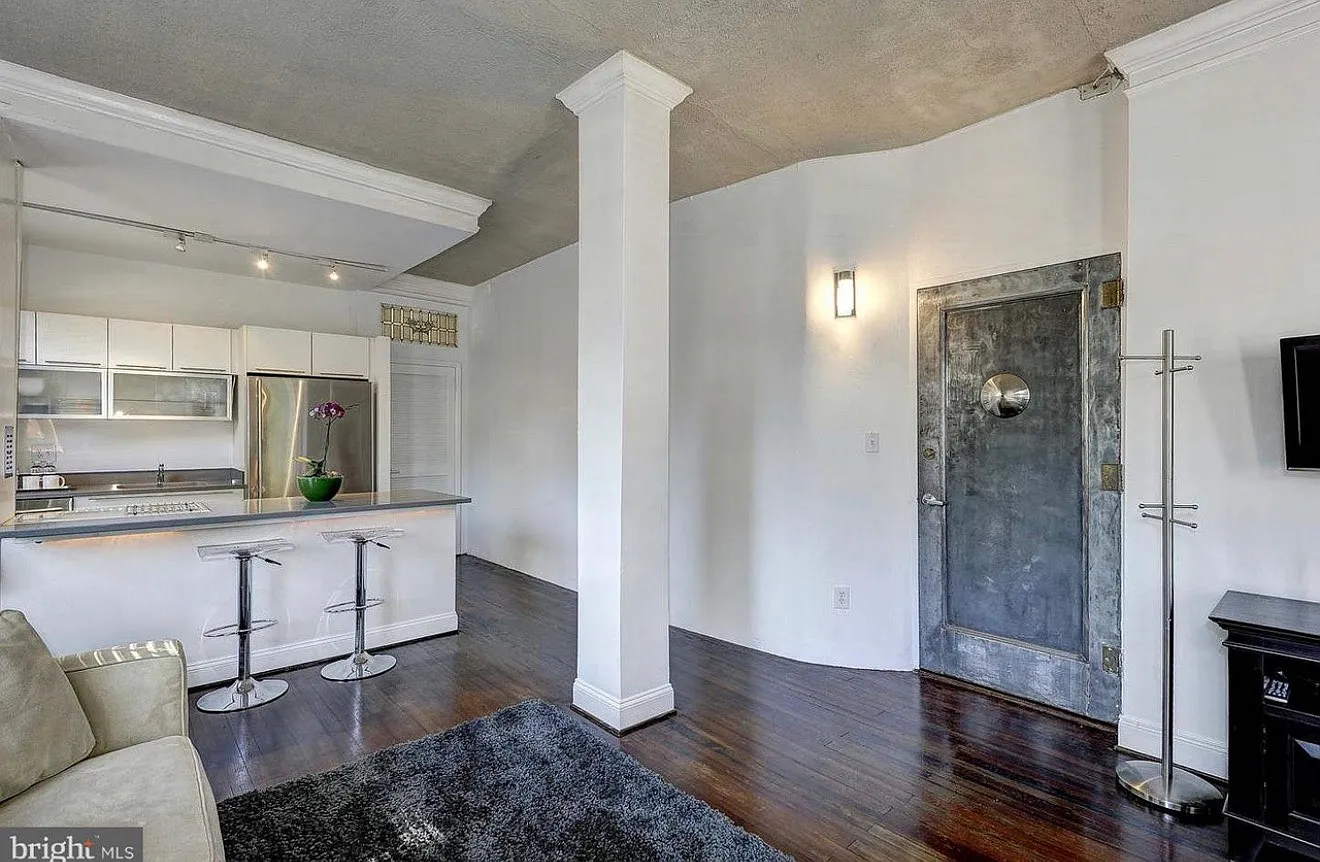 1 bed, 705 sqft, $2,450 — Photo 4