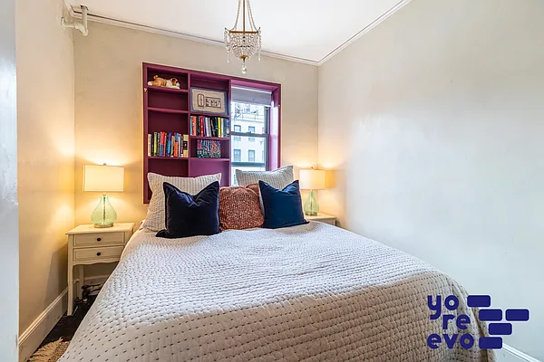 Sold by Yoreevo, LLC | media 14