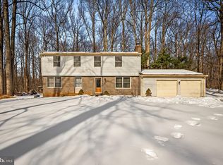 2 Chellis Ct, Owings Mills, MD 21117