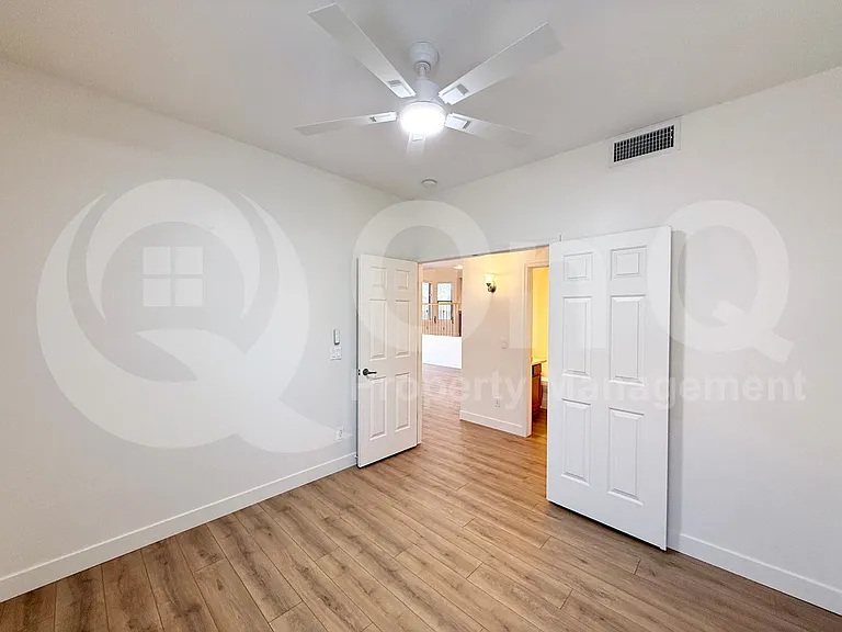 1813 S 123rd Dr — Photo 14
