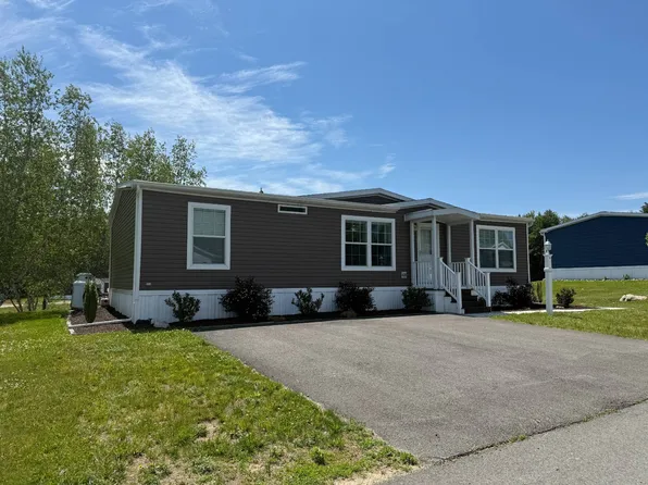 185 Old State Rd #32A, Broadalbin, NY 12025