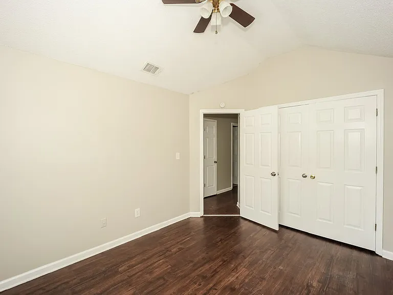 725 Cherry Branch Cir — Photo 20