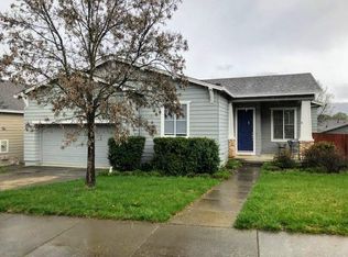 110 Saint Michael Ct, Cloverdale, CA 95425